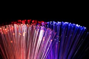 Fiber optik kablo uçlarının ışık yansıması – ETK Kablo